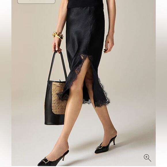 NWT J. Crew Gwyneth lace-trim slip skirt in textured satin black sz S - Picture 2 of 9